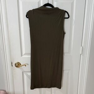 Sleeveless Olive Green Midi Dress with mic neck old navy medium